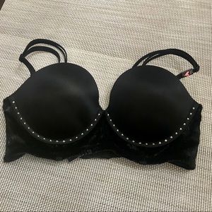 NWT Victoria Secret Very Sexy Bra 32C